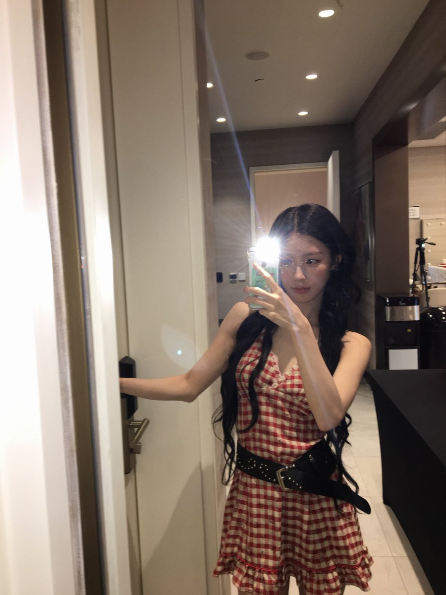 miyeonrc's tweet photo. https://t.co/xr4EiBkIsQ