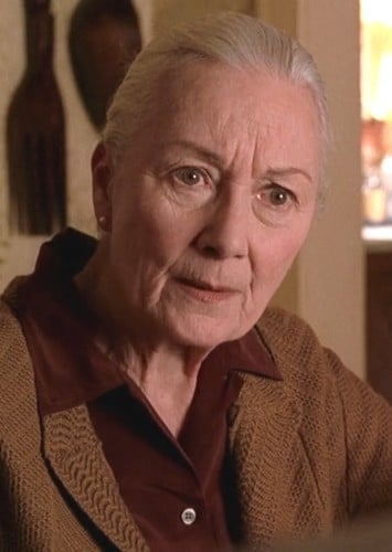FrameCrave's tweet photo. Spider-Man's Aunt May will return in ‘AVENGERS: SECRET WARS’.

(Source: @DanielRPK) https://t.co/4c3Azn6RPM