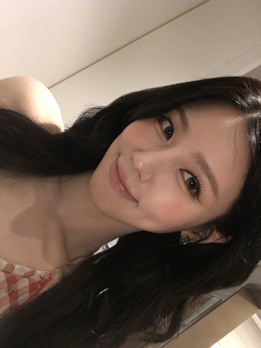 miyeonrc's tweet photo. https://t.co/xr4EiBkIsQ