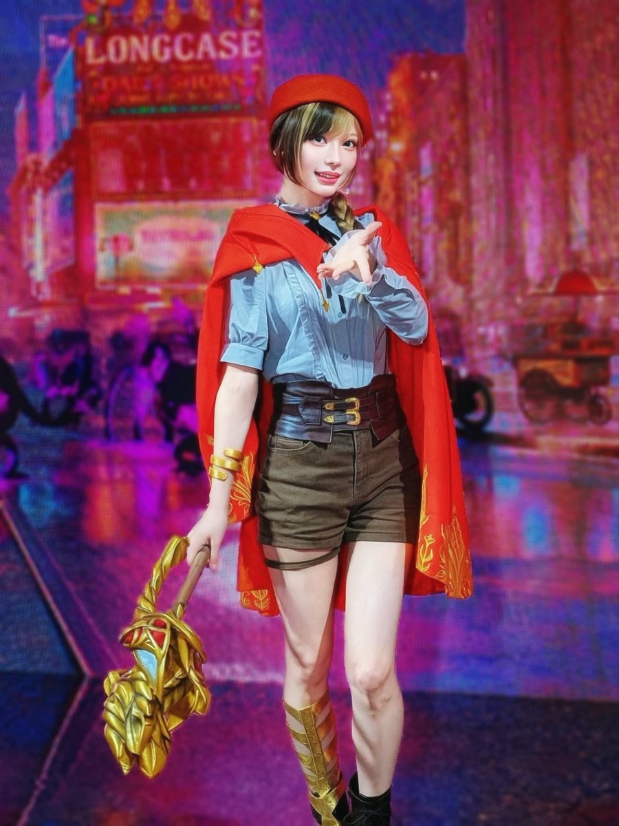 srnn_potato's tweet photo. コナミブースで見たレイヤーさん、めっちゃ綺麗だし、私にだけ目線くれる神対応ですっっごいドキドキした…🫣🤍

米倉みゆさん（＠0630_miyu_）
桃戸ももさん（@tmmt_san）

 #TGS2026 https://t.co/8MCtgAgAaF