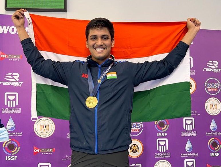 India_AllSports's tweet photo. BREAKING: SILVER & BRONZE MEDALS FOR INDIA IN 10m AIR RIFLE EVENT AT ASIAN GAMES 🔥 🔥 

Himanshu Dhillon: Silver 🥈 
Rudrankssh Patil: Bronze �� 

#AichiNagoya2026