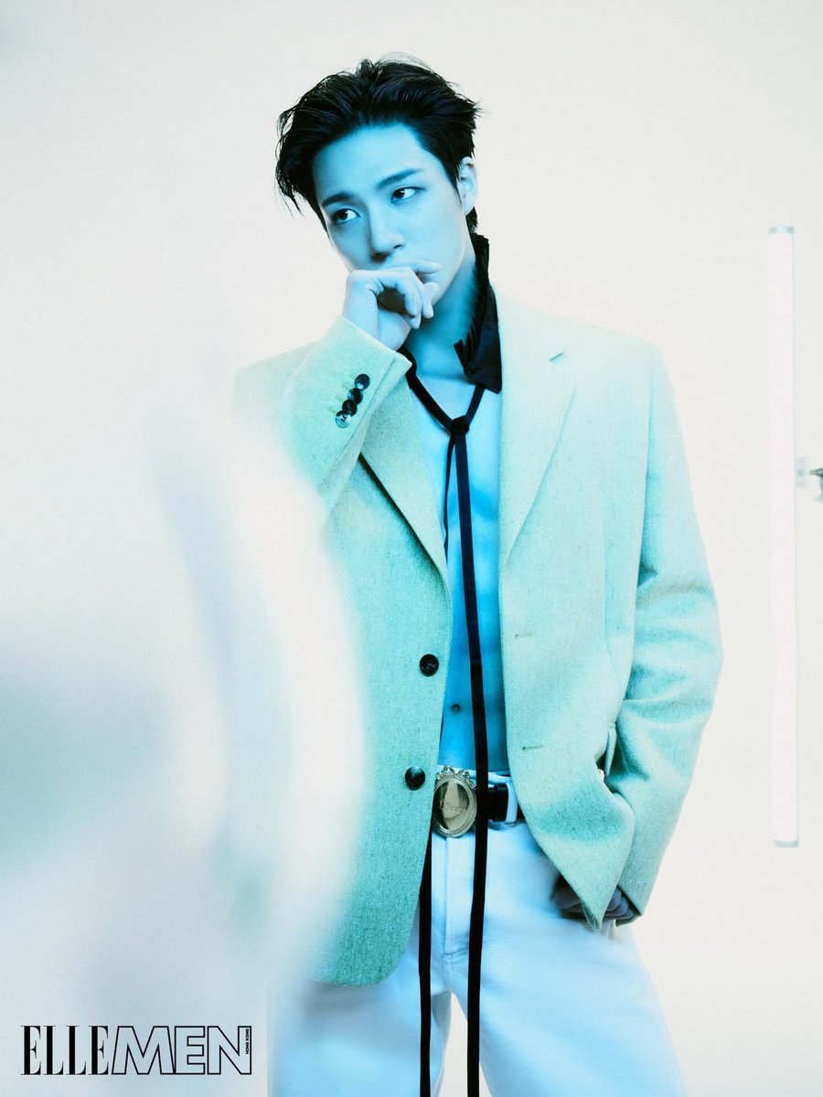merjdemark's tweet photo. AGSYANABVSUSISKSJKKJ???????

JENO ON ELLE MEN HK
#ELLEMENHKxJENO https://t.co/p5NyV444JE