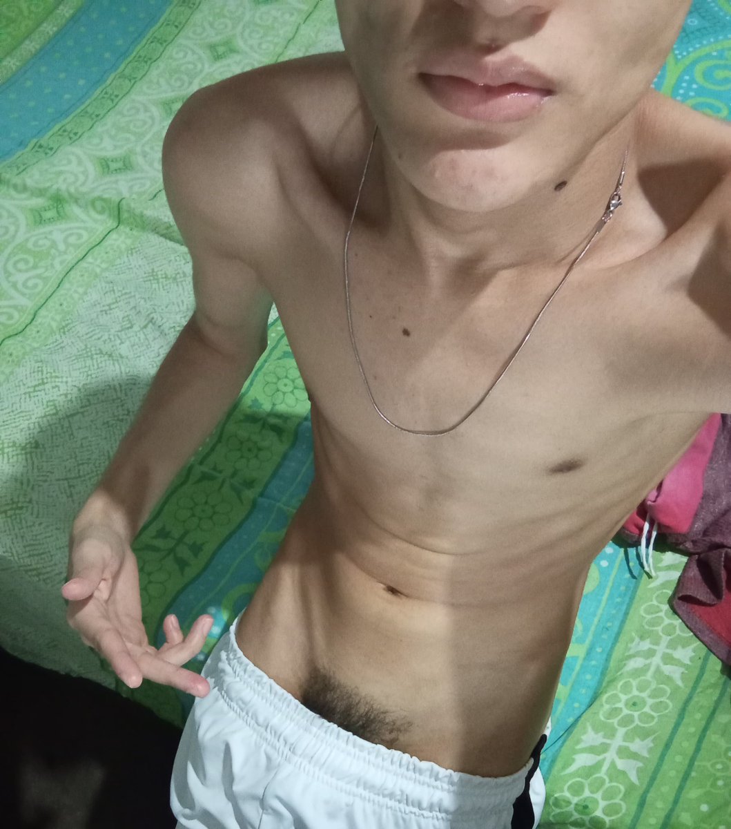 jroo_0's tweet photo. Começando a gostar dos meus pelos kk

#PINTOSAWARDSㅤㅤ 
#OI 
#noite https://t.co/0jPIewJqmX