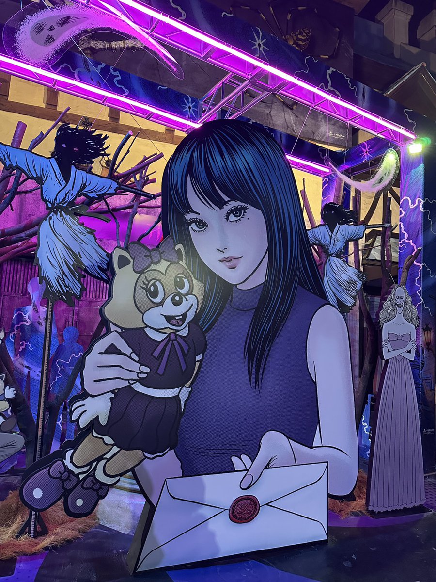 museacg_th's tweet photo. 【🕯️LOTTE WORLD × JUNJI ITO Collection🕯️】

// ไฮไลท์กิจกรรม //
พบกับตัวละครระดับตำนานอย่าง "โทมิเอะ"  และ "โซอิจิ"  ที่จะปรากฏตัวทั่วสวนสนุก

สัมผัสประสบการณ์เสมือนจริง: 
สวนสนุกจะถูกเนรมิตให้กลายเป็นฉากสำคัญจากมังงะของจุนจิ อิโต้ มอบประสบการณ์สุดหลอนที่ทำให้คุณรู้สึกเหมือนหลุดเข้าไปอยู่ในเรื่องราว

สินค้าคอลแลปส์รุ่นลิมิเต็ด:
ห้ามพลาดกับสินค้าพิเศษจาก Junji Ito และ Lotte World ไอเทมที่แฟนคลับต้องมีไว้ครอบครอง!

อาหารและเครื่องดื่มในธีมสุดดาร์ก:
ลิ้มลองอาหารและเครื่องดื่มที่รังสรรค์ขึ้นเป็นพิเศษโดยได้รับแรงบันดาลใจจากโลกของจุนจิ อิโต้ เหมาะอย่างยิ่งสำหรับการถ่ายรูปสวยๆ ลง Instagram

ระยะเวลาจัดงาน: 19 กันยายน – 15 พฤศจิกายน 2026
สถานที่: Lotte World Adventure กรุงโซล ประเทศเกาหลีใต้