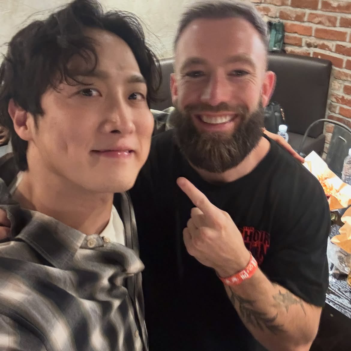 wormje11y's tweet photo. 눈에 별이 있어..
너무 예쁘네 https://t.co/CKJLlC5DTr