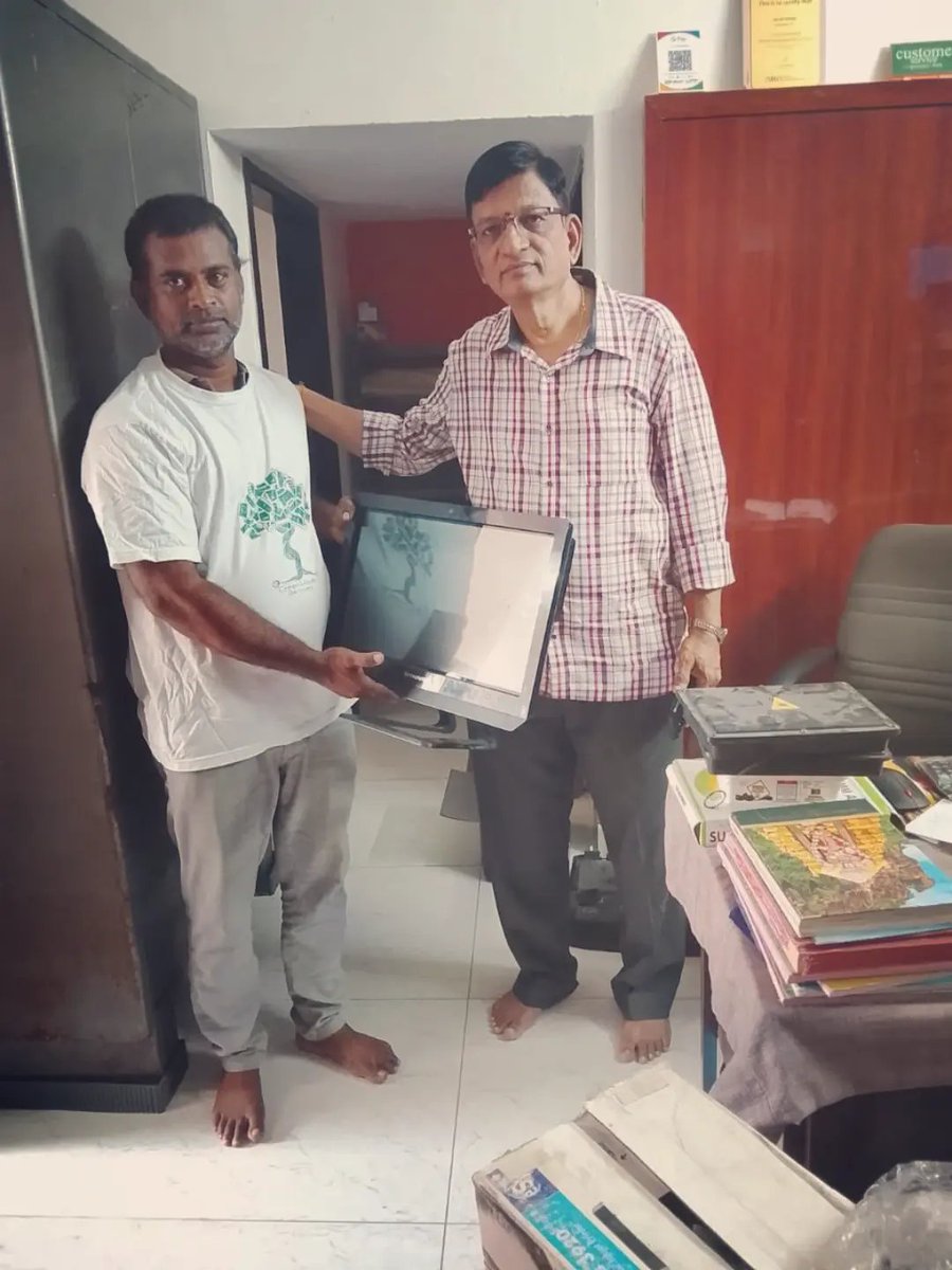 greencomrades's tweet photo. Old electronics can create new value. ♻️
With stronger focus on #ewaste recovery,obsolete IT &amp; electrical assets can become a source of reusable components,recoverable materials and business value.
Segregate • Recover • Redeploy
#EwasteDrive #EWasteAwareness #RecycleReduceReuse https://t.co/mRKUbP3bkT