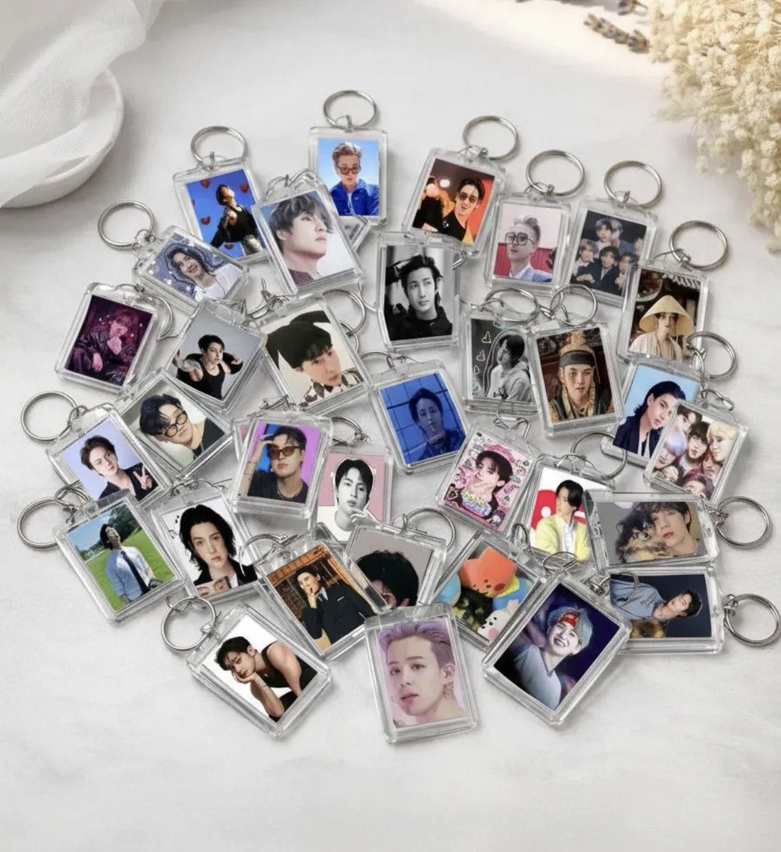 bombjungkook's tweet photo. El freebie que le voy a dar a alguien que no me dio nada /// El freebie que le voy a dar a alguien que me dio algo💗✨🫰🏻🥺 https://t.co/BoQq6qpF6D