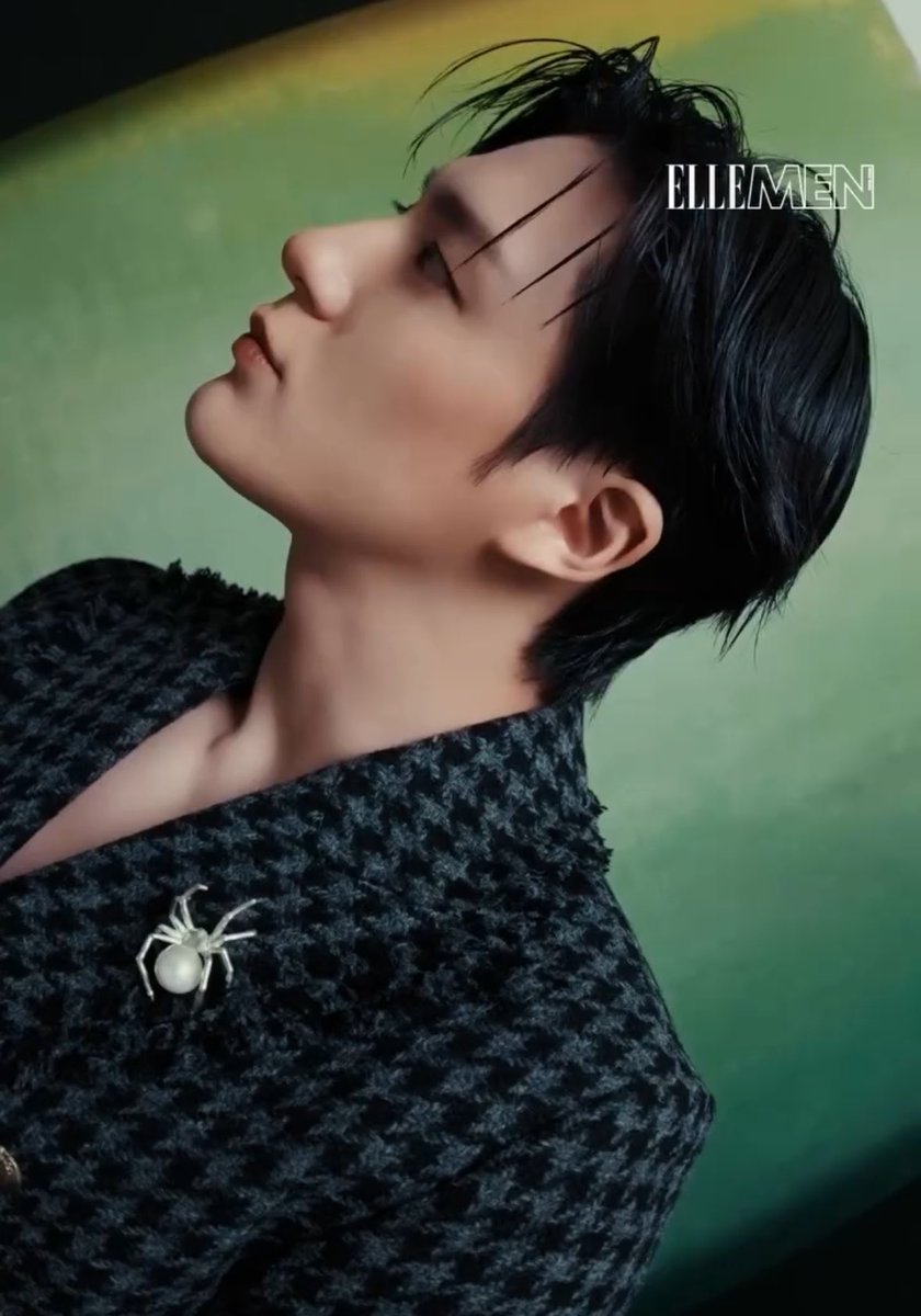 leoenana813's tweet photo. Side Profile ควรค่าแก่การจดจำทั่วโลกมากมุมข้างโหด ๆ นิยามของคำว่าคิ้วรับจมูกจมูกรับปากของแท้ มันจะเพอร์เฟคทั้งหมดเลยอะดิคะ😭😭😭 หล่อมาก ๆ ขนาดนี้เลยแหละเอาแอปเปิ้ลมาเฉือนก็ขาดเพราะหล่อคมมาก https://t.co/UD60tez5xL