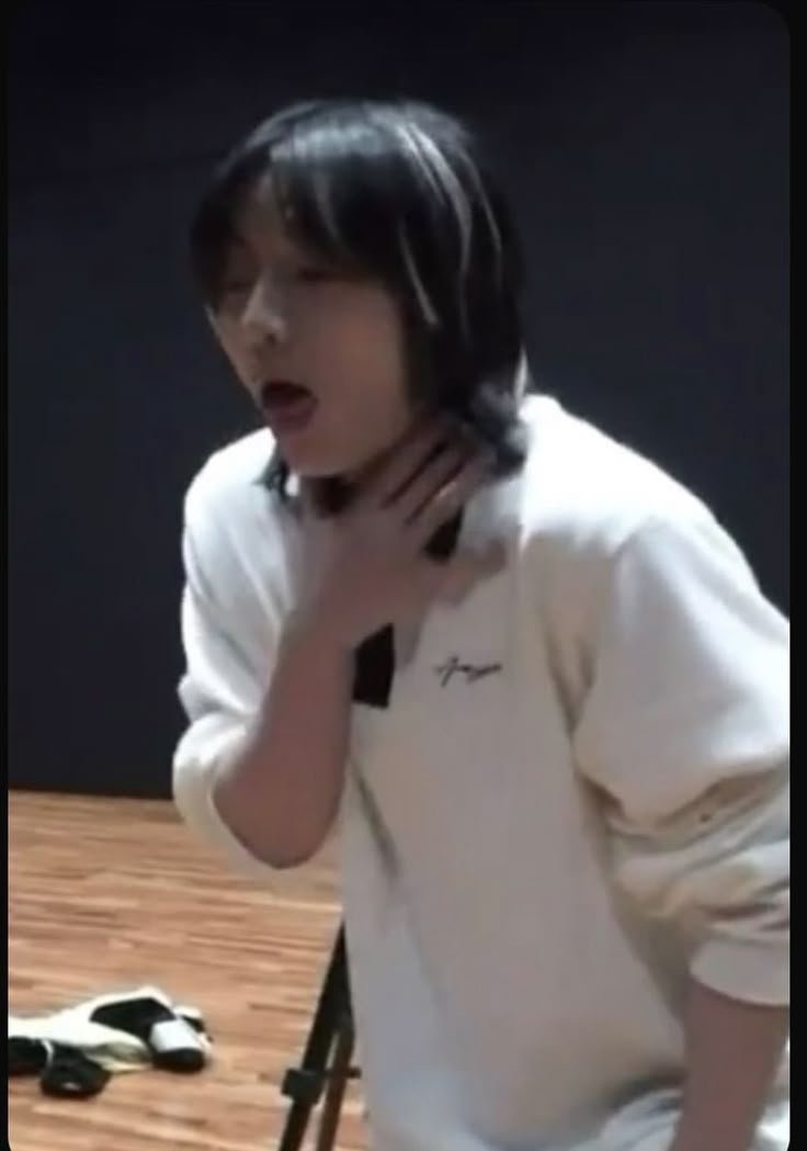 Goon4gyu's tweet photo. He might be a faggot but he's my faggot https://t.co/9EtCSBthde