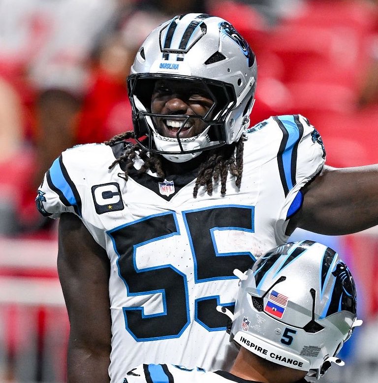 QBgami's tweet photo. Devin Lloyd is the first linebacker in league history to record 8+ tackles, 2+ INTs, a TD, and a sack in the same game.

(sacks became an official statistic in 1982) https://t.co/6aMi0RVC4T