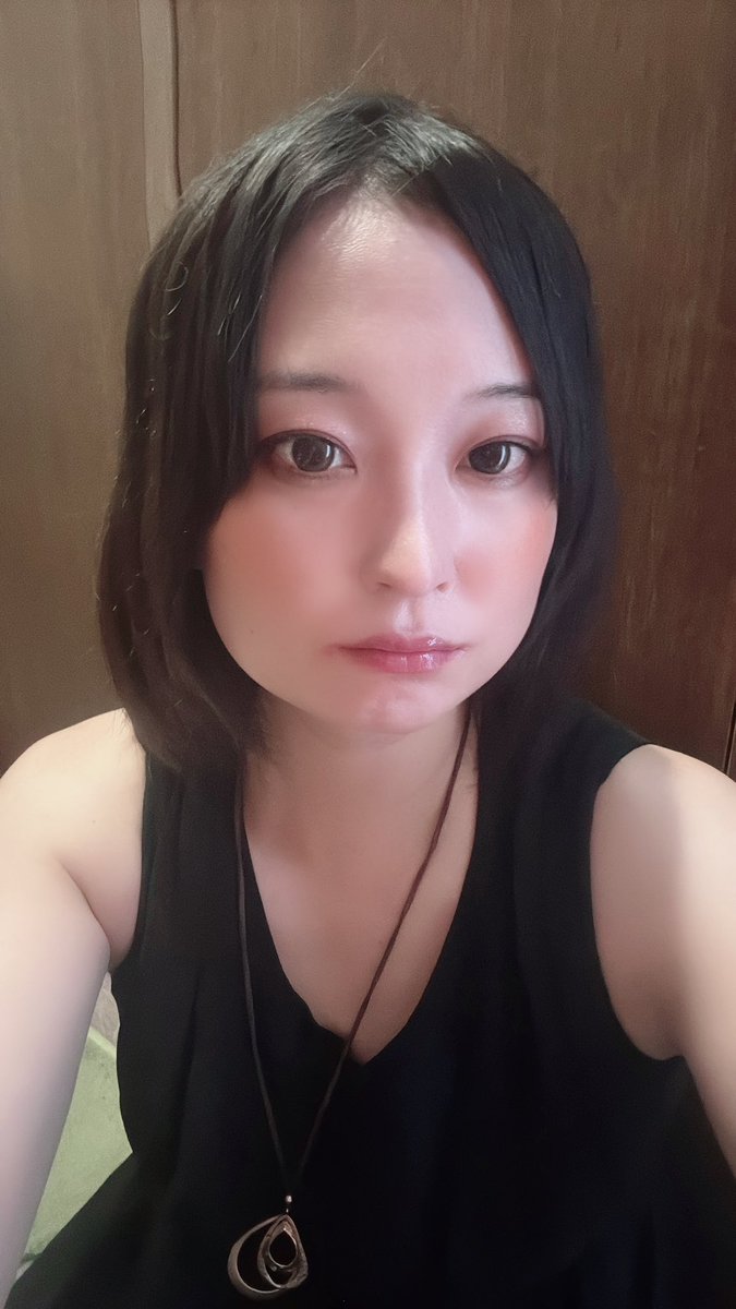 aikahimeno's tweet photo. 待機ちぅ💕 https://t.co/KF4qlo3J0r