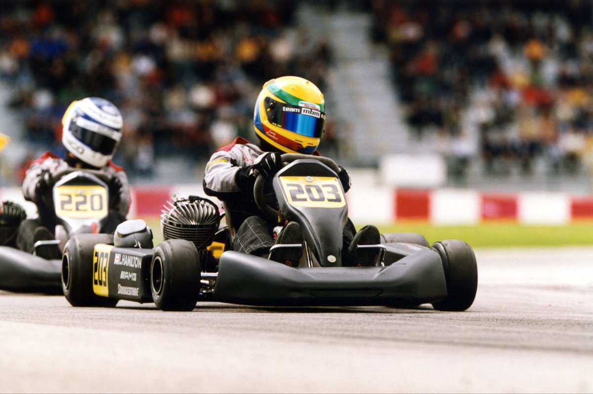 desuniem's tweet photo. Nico&amp;lewis https://t.co/FRftRR6Li9 era
(Picture I never saw before) https://t.co/P72FlkNIrn