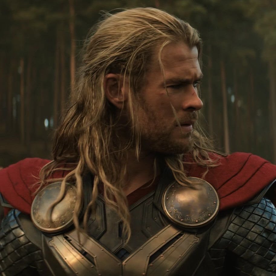 lokiithinker's tweet photo. how was thor moving in endgame https://t.co/3jxXvygdD4