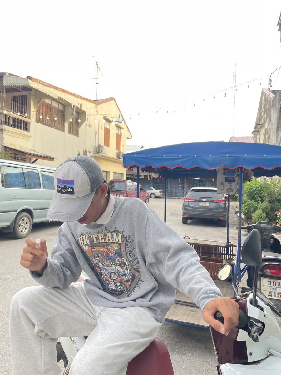 FuckYou5604's tweet photo. หาค่าขนม สนใจทักด่วน!!!😶‍🌫️✨
#สุโขทัย #พิษณุโลก #คอลเสียว #รีทวิต https://t.co/gFXtdL6WD7