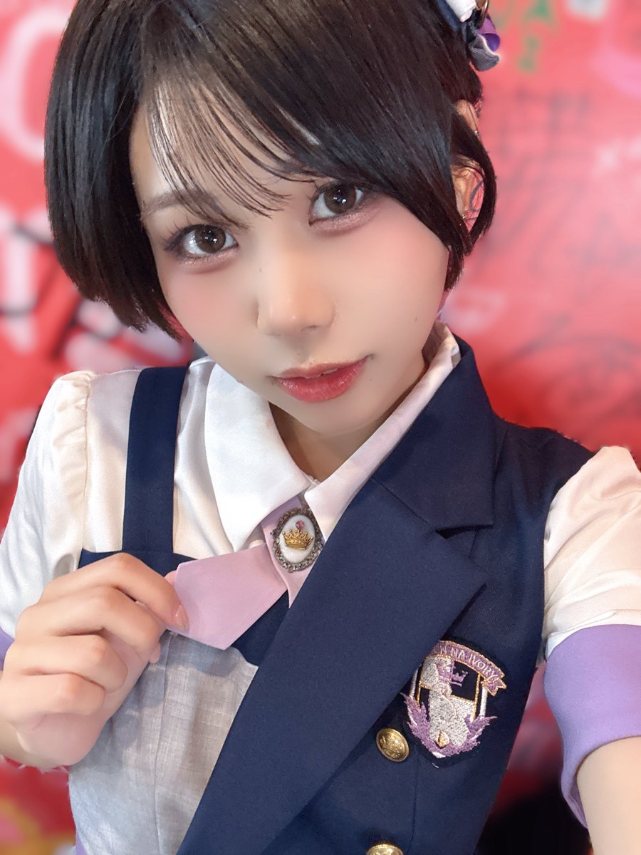 Kareai_rio's tweet photo. #可憐なアイボリー メジャー2ndアルバム『#恋を着る季節 』リリースイベント📍ヴィレッジヴァンガード渋谷本店

雨の中ありがとうございました😖
一緒に過ごせて嬉しいよーっ！
帰るまでがリリイベです。ご安全に！

また単独ライブでも会おうね🤍
https://t.co/5F2QfB6Fa2

#カレアイ https://t.co/dnSLU1bPqv