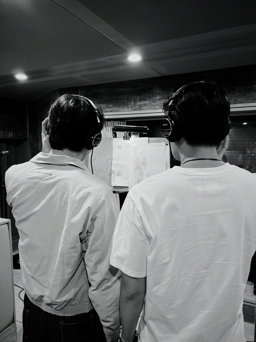 6denaci_w's tweet photo. 絶対歌じゃん歌うじゃん歌うじゃん歌……
タ…タスケテ……
#心機 #DoubleShuffle #林嘉威 #安俊朋
©︎double_shuffle_ofc
https://t.co/aMpTeVCRpc https://t.co/aak3hhwQ0O
