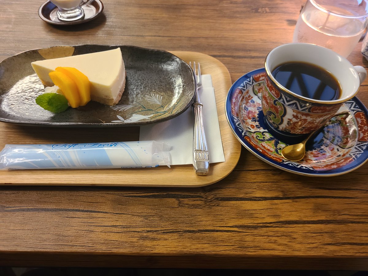 strengs0's tweet photo. コーヒーハチャメチャに旨かった https://t.co/vcfN04R01I