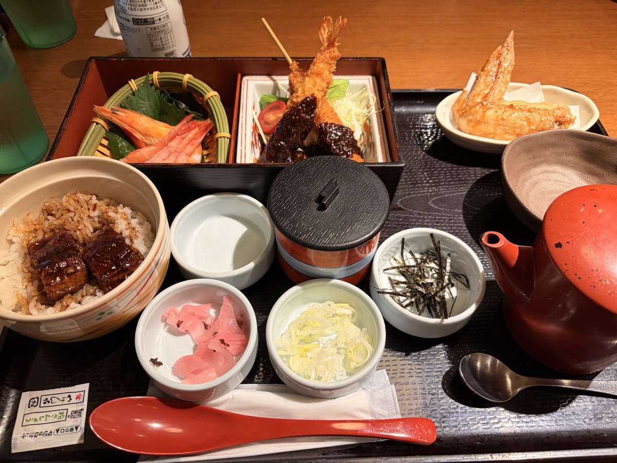 Rei0fep6's tweet photo. ワタクシのお仕事は
・素材になること
全てになんかなれずに
・一部になること
どうかずっとこの世界を大好きでいてね https://t.co/04Yb05UHmy