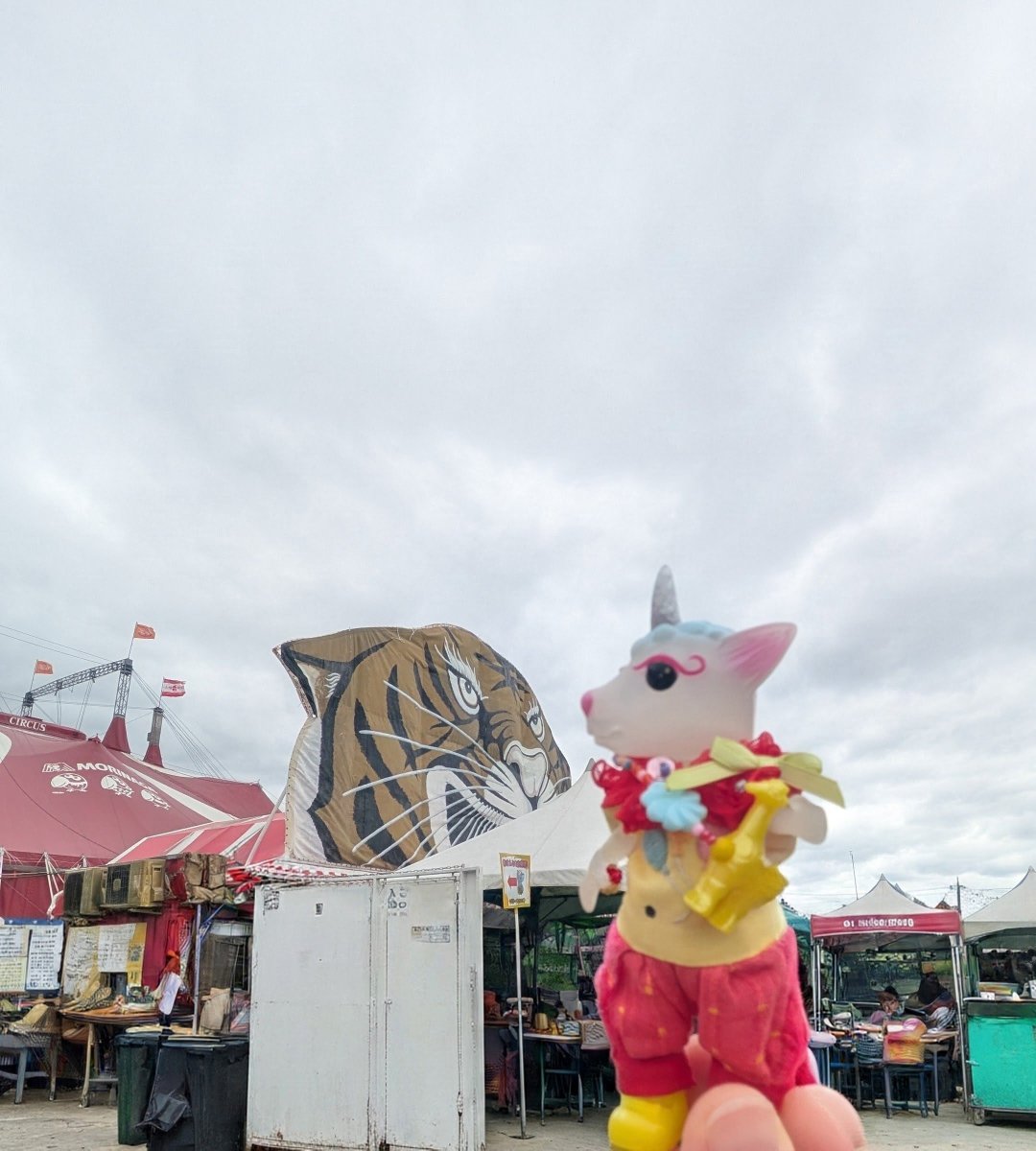 4tel1er5hdod's tweet photo. 🎪サーカス服でサーカスだよ🎈🤡

#ノイエルフォレストフレンド
#スタジオウー
#木下大サーカス https://t.co/yw0H7VSXph
