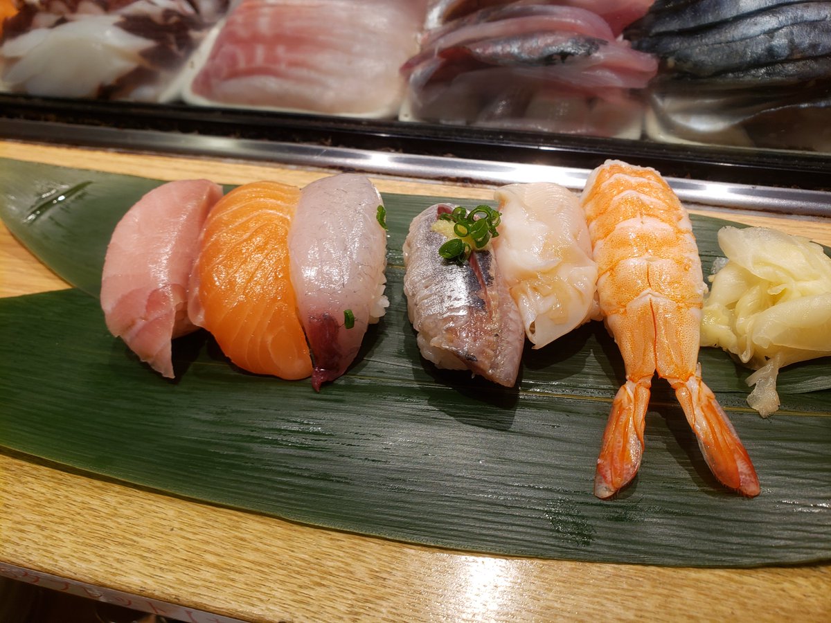 niigata765's tweet photo. アメさんと

めちゃくちゃ飲み食いしすぎてバンドリの特典31枚アメさんがゲットしてたw https://t.co/vub8TfoGFR