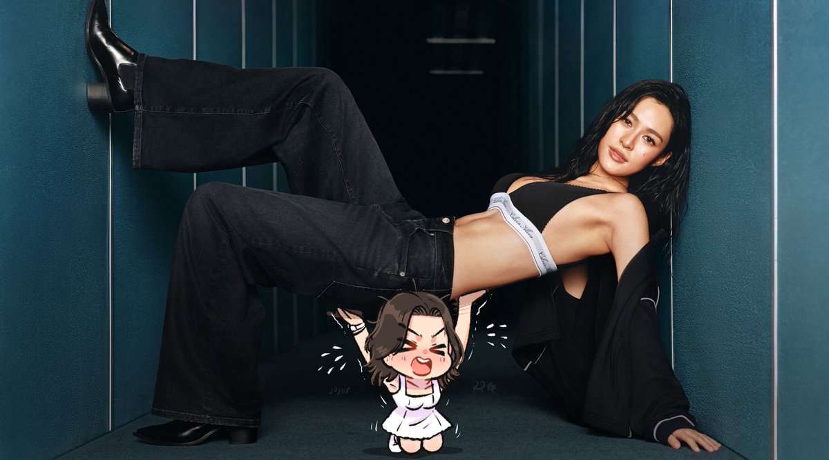 jujiirRPG's tweet photo. หนู ไหวมั้ยลูก  ~  #หลิงออม 

#LinglingkwongxCalvinklein #LinglingKwong https://t.co/hSfiJpELs7