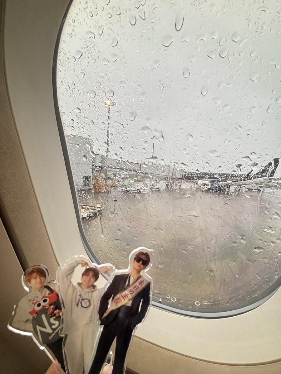 camaro_ooooo's tweet photo. 現実に帰ります
Nissy40歳おめでとう🎊🎉
#Nissy
#NBE https://t.co/SqHw6DbiF1
