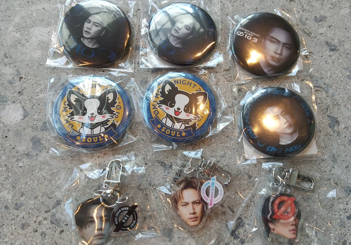 InTinkerbell's tweet photo. ØMI MOON NIGHT 2026 Ø to 3 登坂広臣 会場カプセル
ガチャ OMIくじ 交換
【譲】画像1枚目
【求】2枚目 ルーヴ缶バッジ
アクリル優先
本日沖縄会場にて交換優先!
交換可能な方がいましたら写真付きでリプをお願いします。
#Oto3 #登坂広臣 #ØMI https://t.co/ZOWodVZKtK