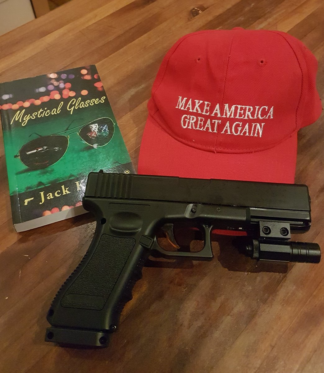 JackKregas's tweet photo. If Joey Moretti was a real person.
In five books Joey is a family man. very loyal to his friends, built schools and hospitals, and NEVER shied away from what's right. When the law does not provide justice, someone has to step up.
That person is Joey Moretti.
Find him on Amazon. https://t.co/Znkcf3sume