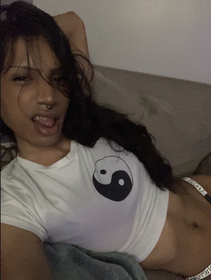 luvvrisv's tweet photo. Ugh fine. #trans #ladyboy https://t.co/Qwqf0NyEtK