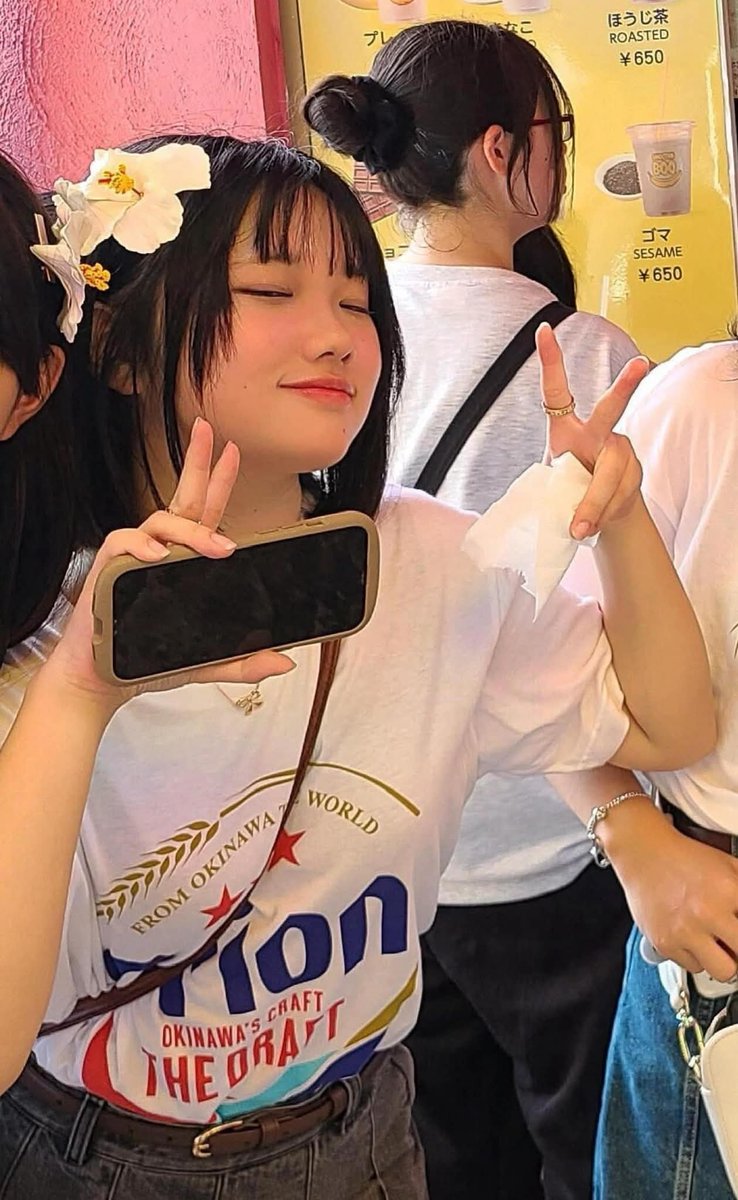 anokzf's tweet photo. 修学旅行だからって調子に乗ってたまみちゃん💕💕拡散して有名オナペにしちゃお💕💕　#オナペ　#晒し　#晒し依頼 https://t.co/3OHviMd3ti