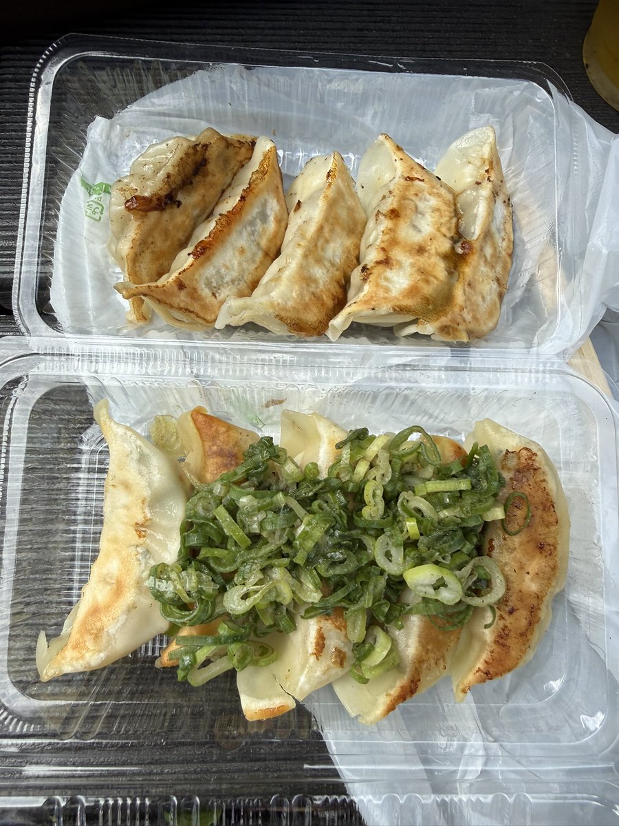 52_mika_96's tweet photo. 今日はココ⚾️
今日は絶対勝たなきゃダメ！
餃子🥟食べて応援頑張るぞー！💪

2026.9.21

#阪神タイガース https://t.co/biYRofoieb