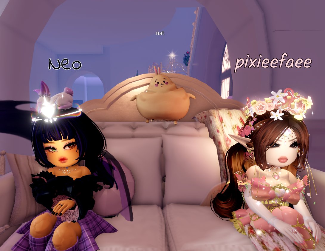 neopolitime's tweet photo. Had way too much fun meeting you guys tonight! Thank you for being such an amazing community, for showing up, hanging out, and having so much fun with me. It means a lot to me and I’m so grateful for all of you! 💜 https://t.co/PQnTLa26XL