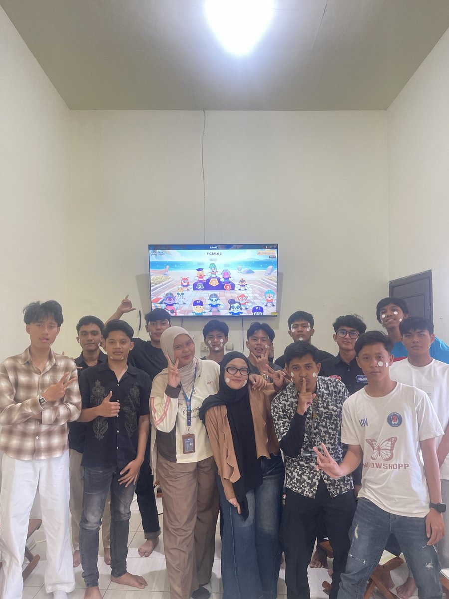 abeleeyez's tweet photo. day 1
@MrBobSuperSeru https://t.co/pAqtoiNUfP