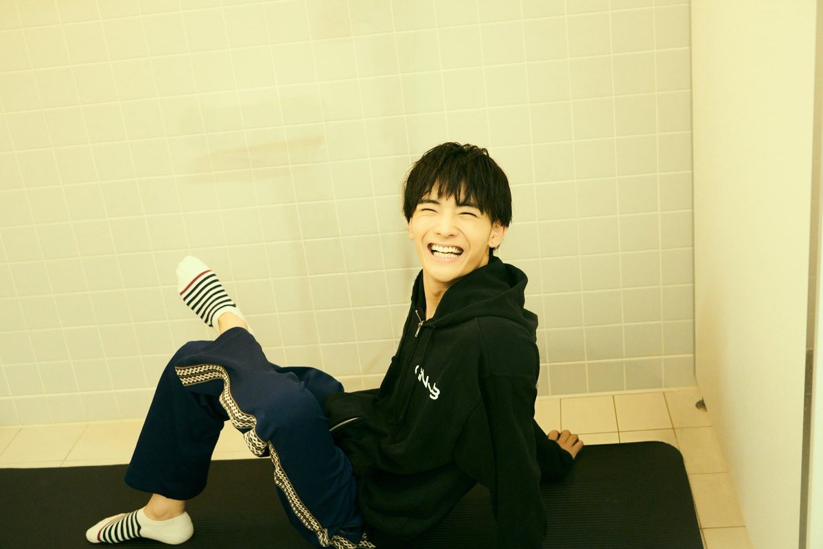 genjibu_sdr's tweet photo. #ご自宅ゲンジブ 
番外編オフショットをもちまして終了とさせていただきます。
 お付き合いいただきありがとうございました。

次回の5thシングル「#ラブリーズン」リリースイベントは、9月27日埼玉／エミテラス所沢会場です。
皆様とお会いできることを心待ちにしております！
https://t.co/oQkAfeefaS
