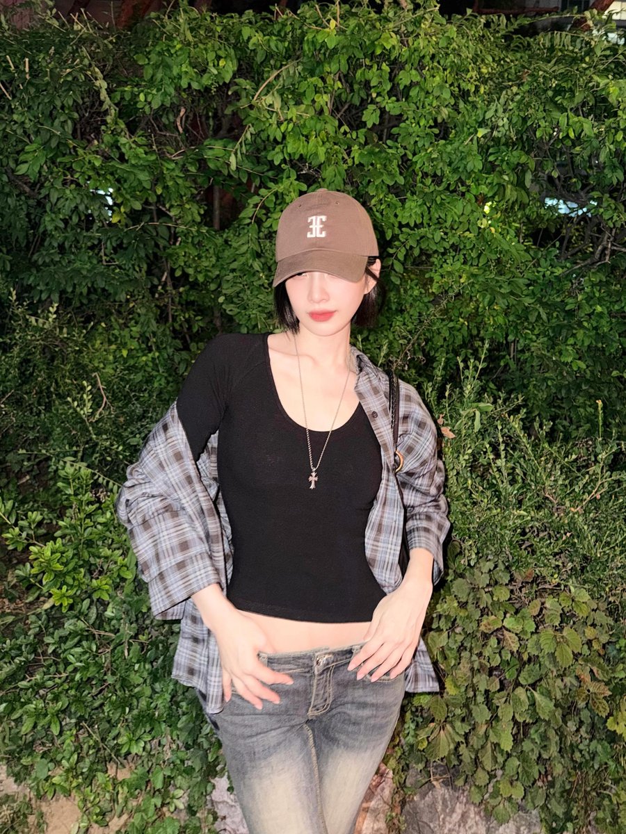 rvelites's tweet photo. 260921 joy IG update 💚

https://t.co/WvdpsfPoTC

#조이 #JOY #레드벨벳 https://t.co/jVfesdTuF4