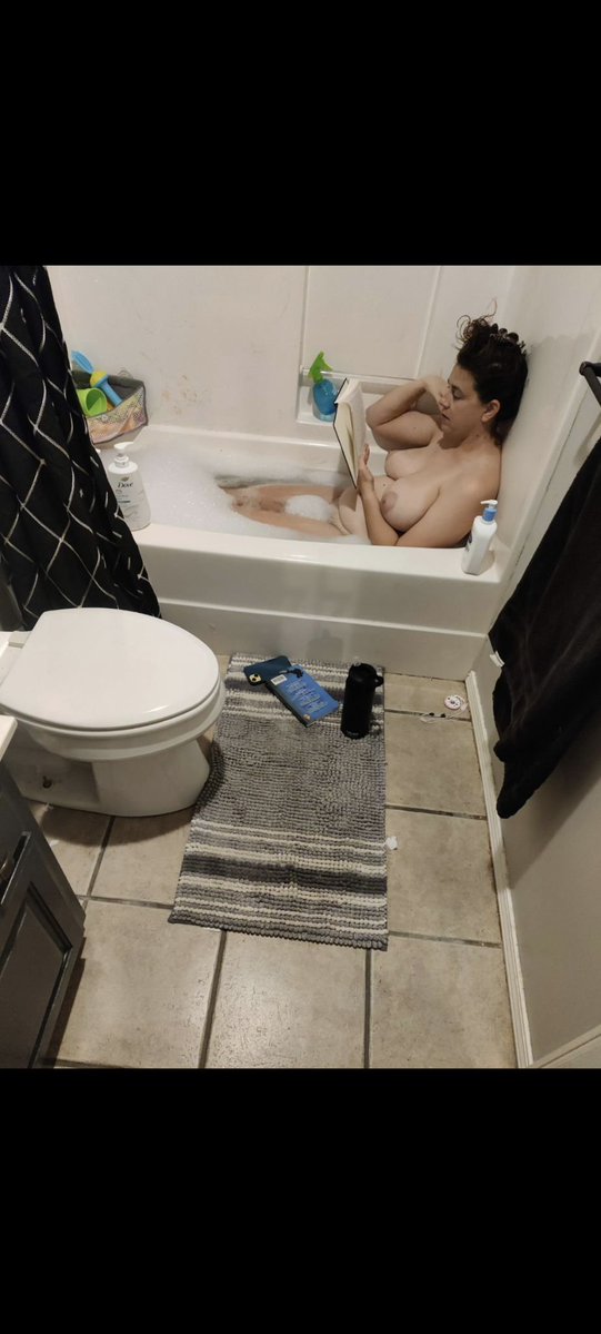 ccnaeq's tweet photo. Another cuck being obedient and sending his wife, keep sending your IRL cucks https://t.co/25J5CeGNdg