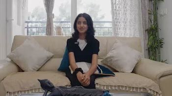 IndianTechGuide's tweet photo. 🚨 A 15-year-old girl Bengaluru girl Sinchana Santosh has built and manages a Rs 13.9 lakh investment portfolio while studying in Class X. 🙏🏽 https://t.co/SvYY5xfdSg