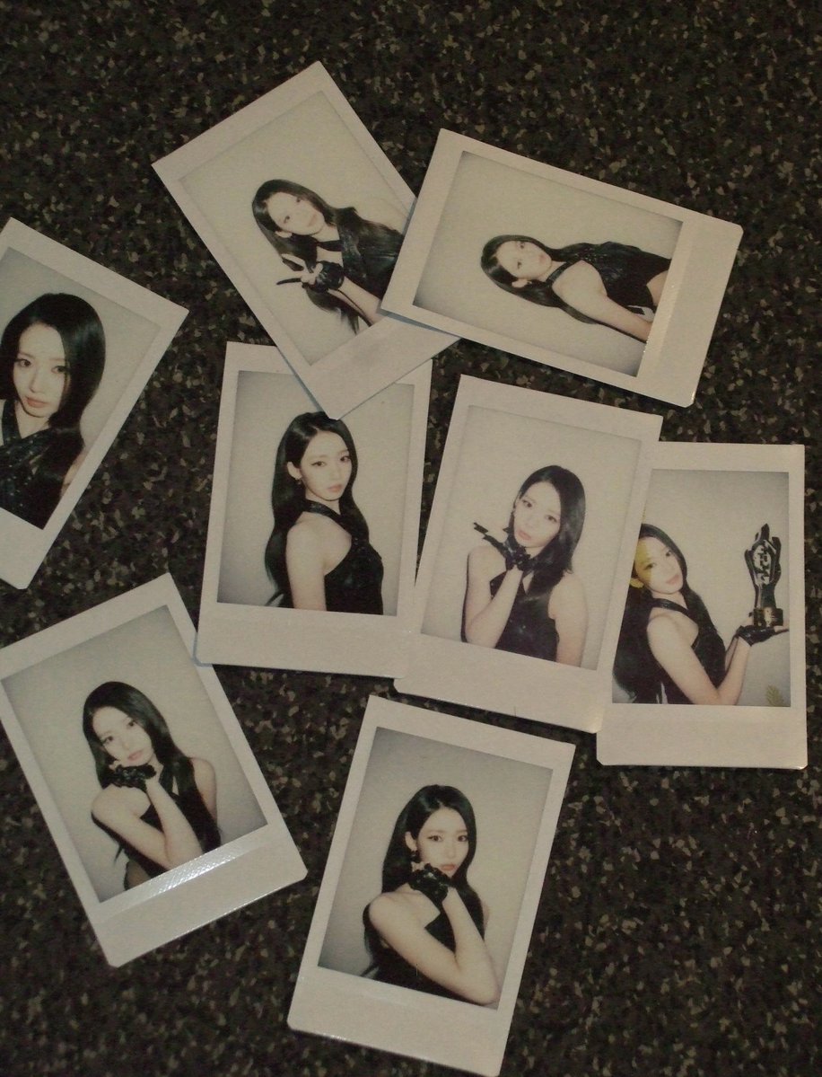 rorainlilac's tweet photo. 📸 | 260921 #RORA Weverse Update.

〝 🌹 〞 https://t.co/UyCGdd5KeX