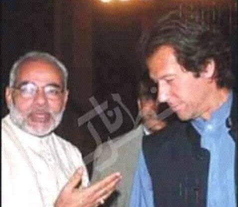 s_i_ma1's tweet photo. یہ ہیں وہ جنھوں نے حال ہی میں اپنی سب سے بڑی ،،بیوی،،کے ہاتھ پہلے کئے ہیں😂😂😂😂 https://t.co/8XNsiJK8q0