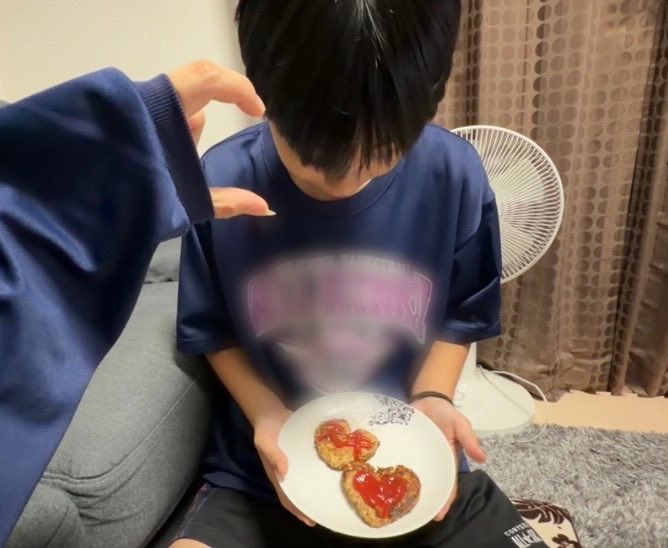 1zydf's tweet photo. 一緒に買い出し行ってご飯作った♩ https://t.co/8lWgUYlHqg