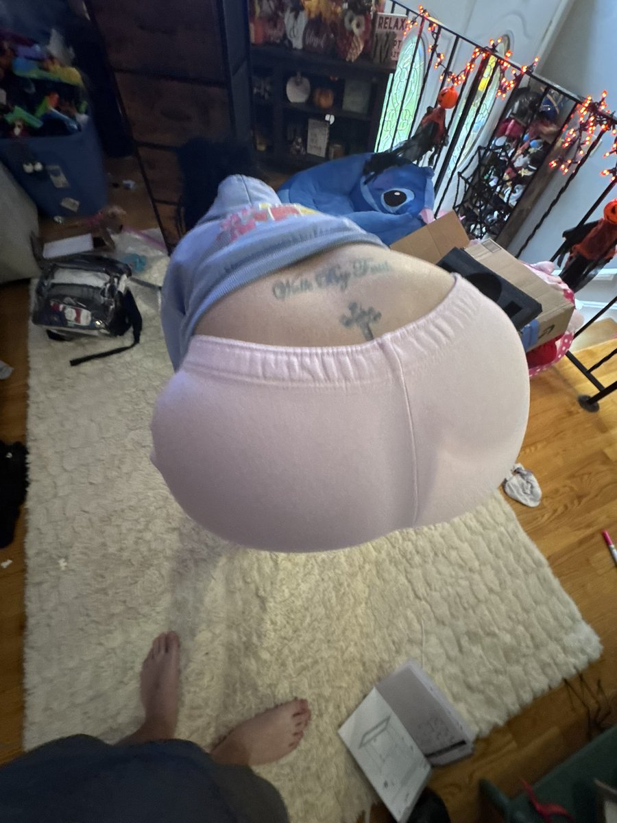 cuckfemboya's tweet photo. Dm me to see more #cuckson #cuckold #blacked #bbc #bnwo #mom #mommy #milf #momson #taboo #cuckwatchesmom #momtakesbbc #bullyfuckedmom #creampiemom #sharedmom https://t.co/sf9Lw2bevb