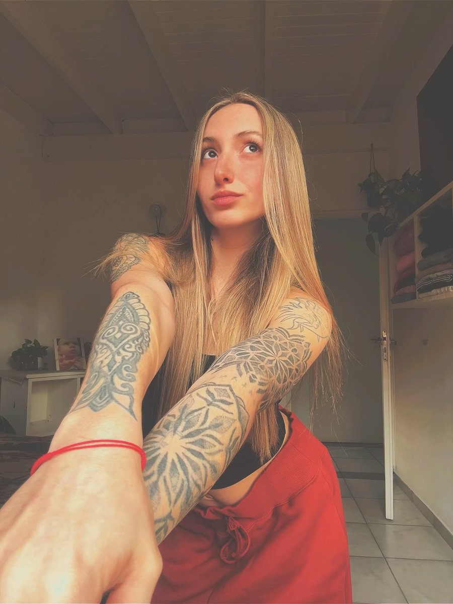 Jstsassyeve's tweet photo. i wish you would actually get to know me 🥺 https://t.co/FtXFuYN0nK