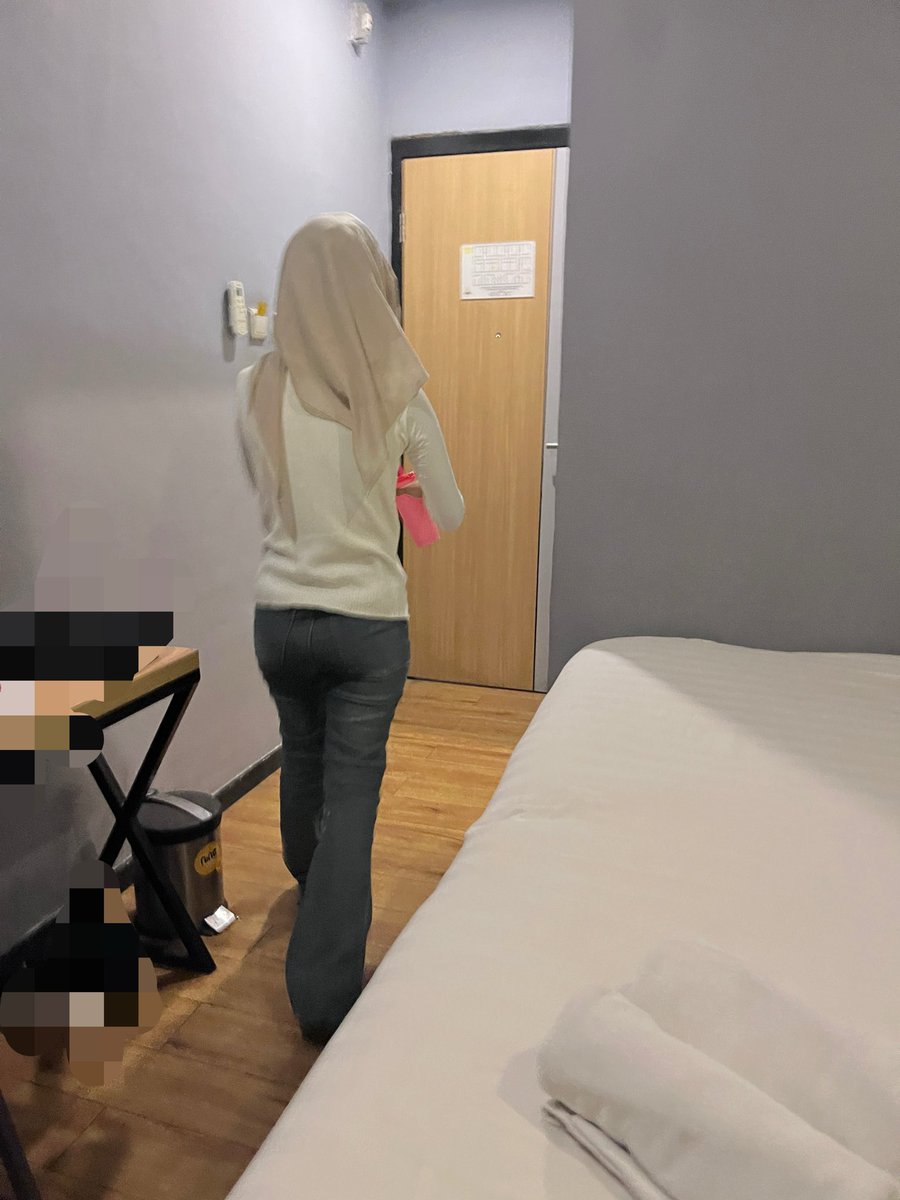 Freshcocola's tweet photo. Yg enak enak aja, kata dia. https://t.co/rEMOgM3ico