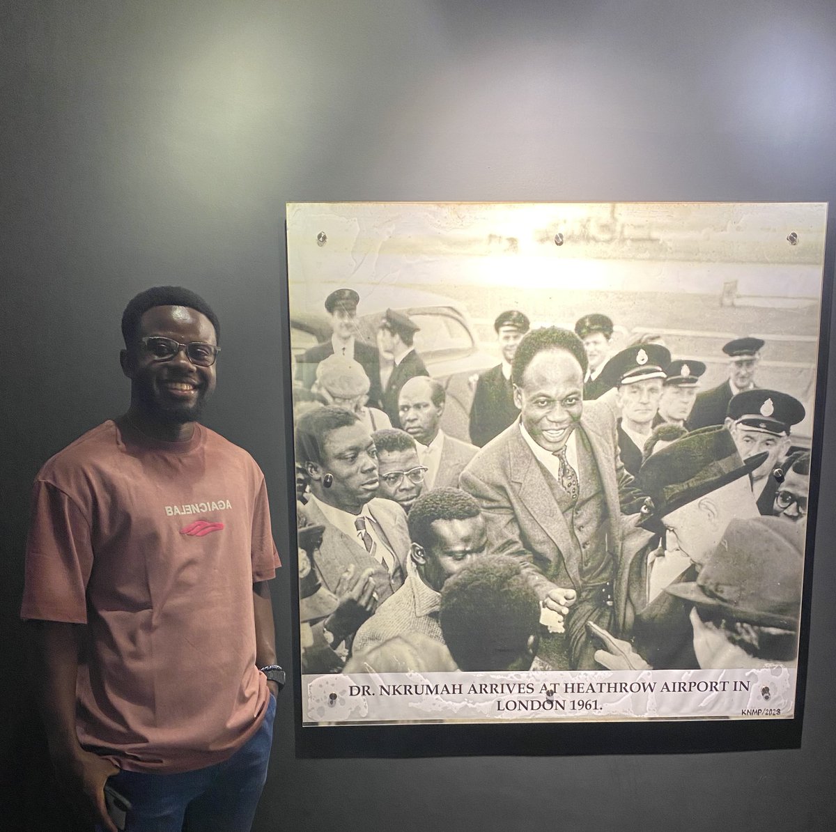 gjackah's tweet photo. “The independence of Ghana is meaningless unless it is linked up with the total liberation of the African continent.”

Grateful to be here, reflecting on the past and looking toward the future our Founders imagined. 

Happy Founders’ Day, Ghana.🇬🇭 
#Forward_Ever
 #FoundersDay https://t.co/P3DECMy5FG