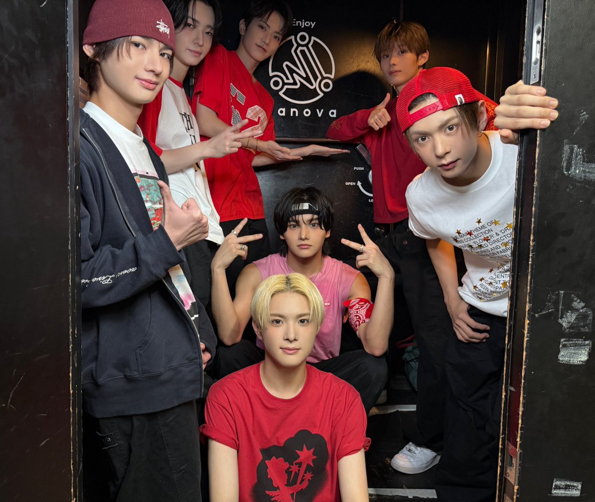 aoen_official's tweet photo. 💙#aoen日和📷☀️260921
🗾日本全国47都道府県ツアー🗾
『aoen LIVE TOUR 2026 ～青のはじまり 47+1～』
島根公演ありがとうございました！

ツアー27日目！島根はえらいおもしろくて、えらい嬉しかったがね！
ごっつうええ景色見せてくれて、だんだんねぇ💙

🎫チケットのご購入はこちら
https://t.co/jYmtRQivlv

#aoen #アオエン
#aoen_青のはじまり