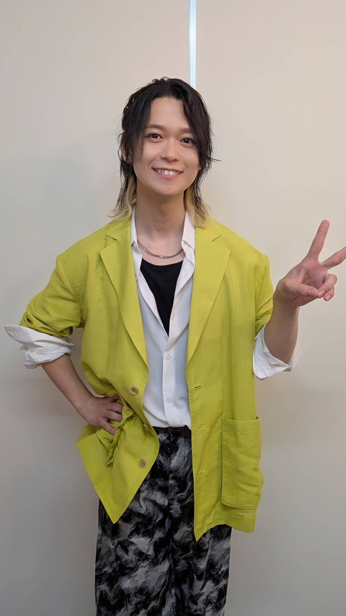 tokishun_music's tweet photo. 🎶本日のセットリスト✅

1⃣回目
M1. 兄には秘密 feat. 染谷光一郎（HoneyWorks）
M2. Imitation flower／如月薫（『華Doll*』）
M3. 不死鳥のネビュラ／Growth（『ツキプロ』）
M4. 風／銀次（『かくりよの宿飯』）
M5. Home／土岐隼一 https://t.co/ygMgWy4syl