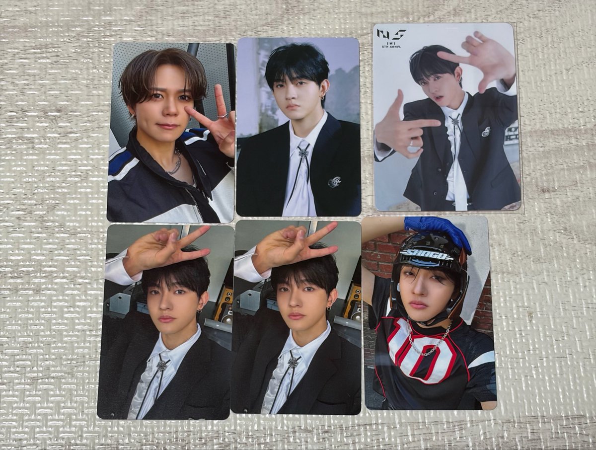 mikuu_21's tweet photo. @Neko_ini 検索よりお声がけ失礼いたします。
画像のもの所持しているのですが、封入同種髙塚5枚.選出髙塚トレカと交換可能でしょうか？郵送でのお取引希望です。
ご検討よろしくお願いいたします。 https://t.co/d0pqYvZYjA