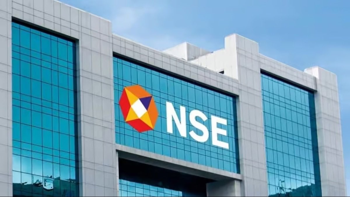 Tanmay_31_'s tweet photo. The Crown Jewel of India’s Robust Capital Market Ecosystem 

National Stock Exchange Of India Limited IPO (NSE)

Detailed Analysis

Small Risk Takers Can Evaluate For A Horizon beyond 12 months

Keep these three factors into consideration before investing :

▪︎ Short-Term Earnings Headwind
▪︎ Regulatory changes on CAS and options framework 
▪︎ Supply from Cat-2 and Cat-3 AIFs without any Lock-in (supply out of the IPO)

Highlights of the Issue :

Date : 17-21 September 
Price Band : 1,700-1,785

Size : 22,569 Crore (Full OFS)

M.cap : 4,41,788 Crore 

Objects Of The Issue :

▪︎ To Carry out the Offer For Sale for Promoters and Existing Investors and achieving the benefits of listing the shares on the exchanges 

Key Pointers :

▪︎ NSE is India's Largest Stock Exchange and one of the Largest Multi-asset Exchange platform Globally

▪︎ NSE is a vertically integrated platform for trading, clearing,  
listing and other services comprising data feed, data terminal and licensing services

▪︎ NSE’s product offerings span across multiple asset classes, including cash market, futures, options, mutual funds platform, commodity derivatives, exchange-traded currency derivatives, wholesale debt market and interest rate futures, among others

▪︎ Company's Verticals include :
(Revenue split in bracket)

– Cash Market (11%)
– Futures (8.1%)
– Options (60.2%)
– Mutual Funds Platform (0.1%)
– Listing Services (1.7%)
– Data Connectivity Charges (5.7%)
– Data Centre Rack Charges (1.3%)
▪︎ Data Feed and Terminal Charges (3.3%)
– Licensing Services (1%)
– Clearing and Settlement  Charges (1.8%)
– Others (~6%)

▪︎ Till March FY26, the unique registered investors base has grown at a CAGR of ~26% from ~30.9 mn to ~129.1 mn and further reaching to ~132.4 mn. NSE supported 261.4 mn registered investor accounts, 1,328 trading members and 3,005 listed entities

▪︎ The Exchange is looking to deleverage itself by entering new products and expanding its existing portfolio and deepen its penetration 

▪︎ NSE is well positioned to benefit from the continued evolution of Indian and global markets, aided by financialization of savings, fund raising, depth of liquidity, wide product offerings, market leadership and operational scale.

Financial and Personal Assumptions :
(*in Crores)

FY24
Revenue  : 16,352
EBITDA : 11,442
Normalized PBT : 12,675

FY25
Revenue : 19,176
EBITDA : 13,317
Normalized PBT : 14,914

FY26
Revenue : 18,713
EBITDA : 12,656
Normalized PBT : 14,120 

Q1 FY27
Revenue : 5,252
EBITDA : 3,546
Normalized PBT : 4,100 

FY27E 
Revenue : 20,200 
EBITDA : 13,400
Normalized PBT : 14,800

FY28E 
Revenue : 22,800 
EBITDA : 15,300
Normalized PBT : 16,900 

Valuing NSE at 25× FY28E Normalized PBT, Anticipated Value Comes At 1,705, Implying An Downside of 4.5%

Positives : 
▪︎ Professional Management 
▪︎ Solid Market Leadership Globally and domestically
▪︎ Superb Margin Profile and Return Ratios 
▪︎ A Direct Beneficiary of India's Robust Capital Market Growth
▪︎ Entering and ramping up new products
▪︎ Good Anchor Book
▪︎ Extremely Large Scale of Operations 
▪︎ Elite Grade Captable

Negatives :
▪︎ High Dependance of Options 
▪︎ Regulator continously striking down the trading on F&O 
▪︎ Recent ban of Jane Street will itself have a meaningful impact 
▪︎ Enormous Supply awaiting to hit the markets without Lockin (in the short term)
▪︎ Significant Supply post Lockin opens 
▪︎ Super Short Term Headwind on Earnings 
▪︎ Significant decrease in volumes of option trading 
▪︎ Regulatory action against many KMPs

It's a superbly high quality company coming at a very wrong time and Valuations not giving any level of comfort, it should've been atleast 10% cheaper from currenct valuations

Institutions would surely get this Stock below Issue Price as Lot of supply is yet to knock the markets

Would have been more happy to give it an apply for short term as well :( 

Just A Personal View, Only For Educational Purposes