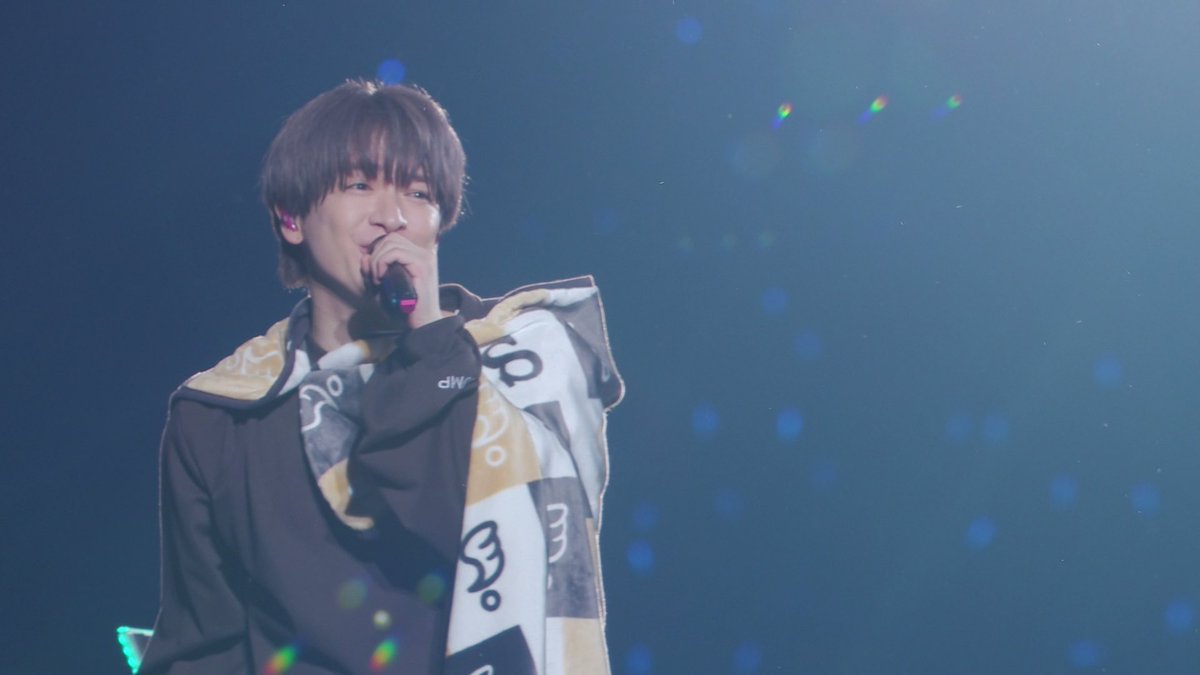 yuzunosub's tweet photo. Ssay パレードは終わらない 知念侑李 https://t.co/fKNQZjMSWd