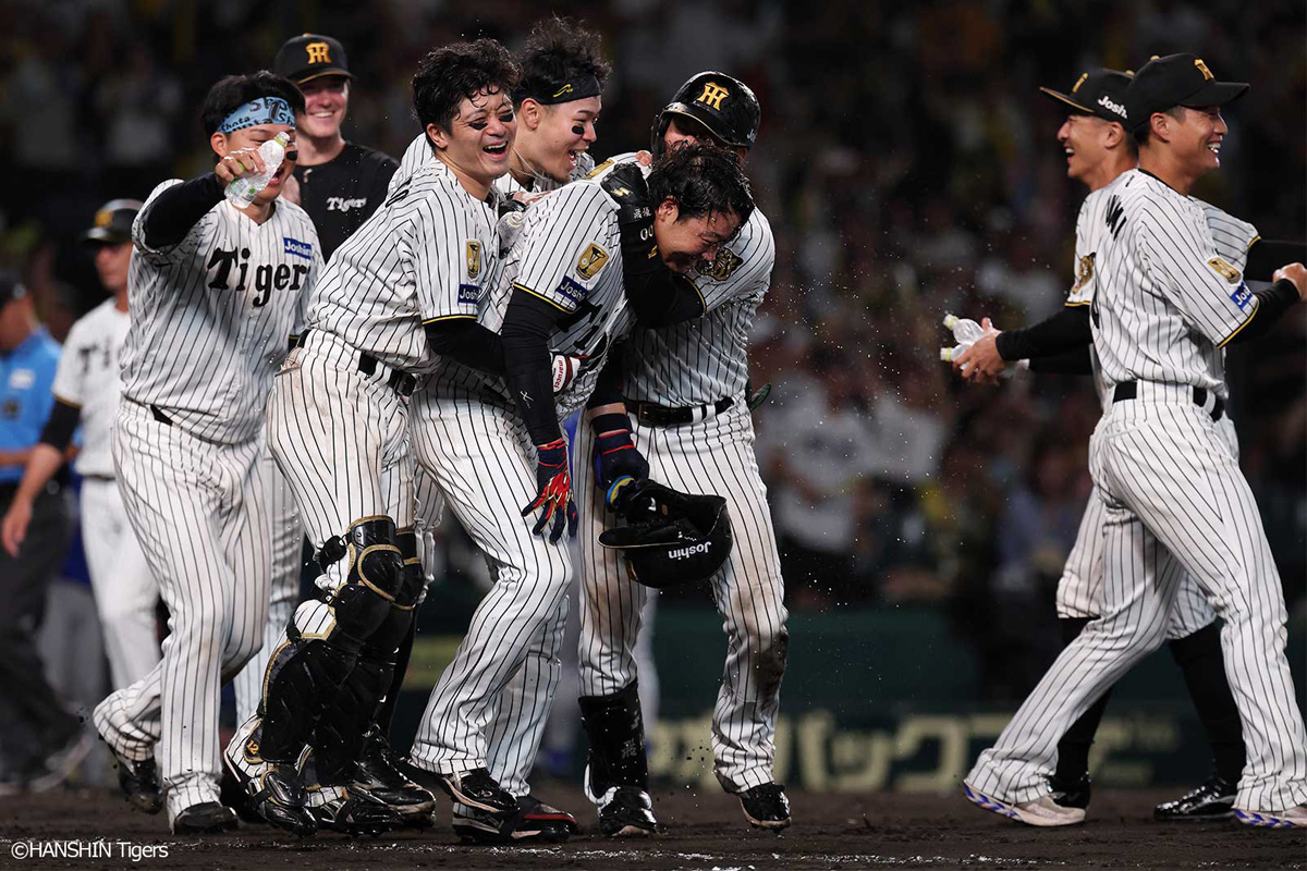 TigersDreamlink's tweet photo. ／
#JERAセ・リーグ 速報⚾️
＼
本日の #月間JERAセ・リーグAWARD  ノミネート選手はこちら✋
11回一死、サヨナラソロホームラン！
 #大山悠輔 選手です。

ノミネート選手はこちら https://t.co/fYLQdIZoKS
JERA協賛特設ページ https://t.co/gqap1AWR9w
#JERA  #阪神タイガース #灯セ https://t.co/cAMrtquEfp